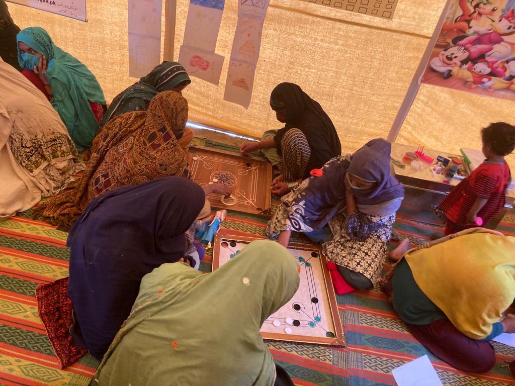 UNFPAPakistan's tweet photo. “Being able to express myself freely &amp; getting an opportunity to connect with others is what this space has given me,” said 15 year-old Sakina at @UNFPAPakistan supported Women &amp; Girls Friendly Space in Rajanpur, Chak Lassah, managed in partnership with @spopkorg #HumanRightsDay https://t.co/QhGCJ7IHAz