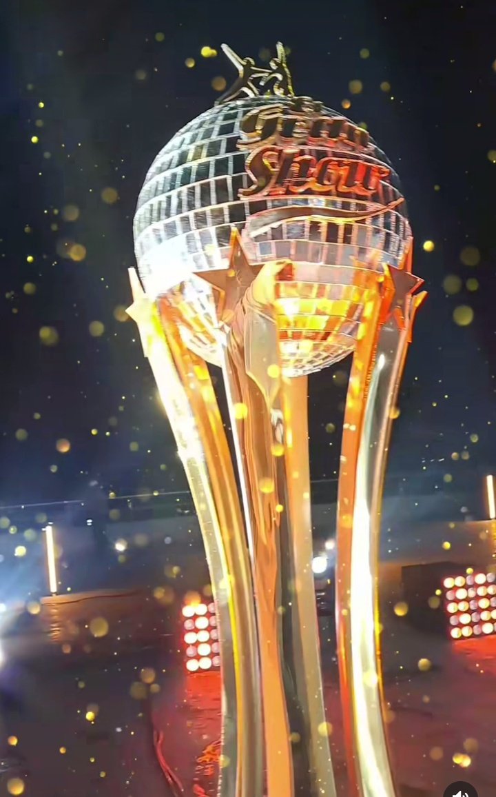 #ElGranShow bien ganado <a href="/GinoPesaressi/">Gino Pesaressi T</a> 👏🏻🥳 bicampeón🏆 una final impecable @elgranshowpetv <a href="/GiselaPeru/">Gisela Valcarcel</a> bravo!! Go! 💪🏻🎉