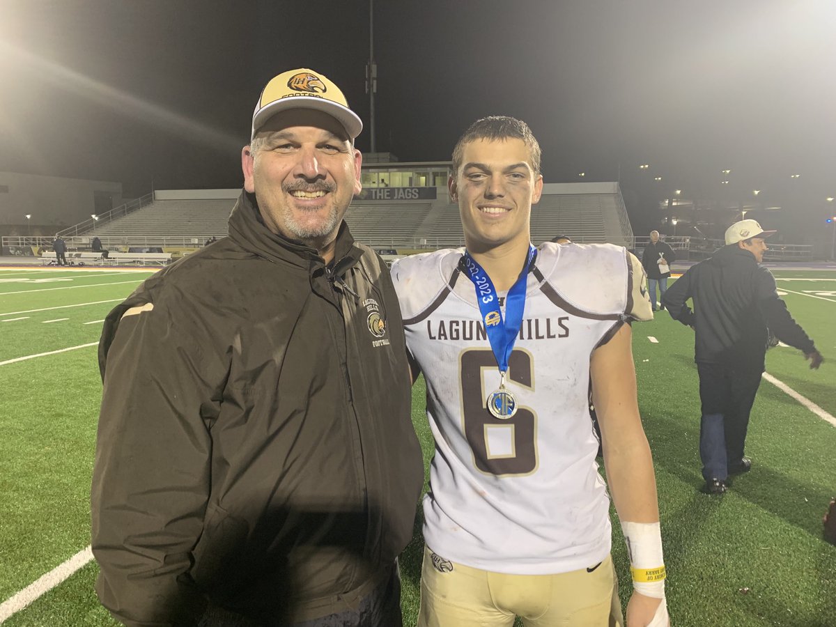 lhhawkcoach's tweet photo. I can’t put into words what just happened. This group led us to a state title and shattered records on the way. So thankful for the amazing season. https://t.co/7yuPEUDLlP