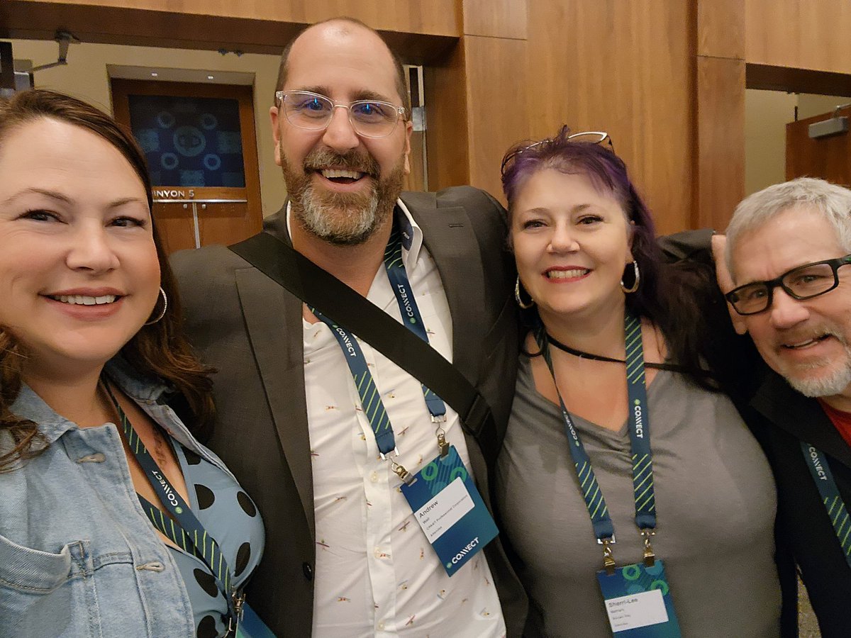 Canadians Rocking #QBConnect <a href="/WALLCPA/">Andrew Wall CPA, CMA ☁️📚 at #AppyCamp22</a> @balsamway <a href="/BradCelmainis/">Brad Celmainis</a> #FridayNightLive
