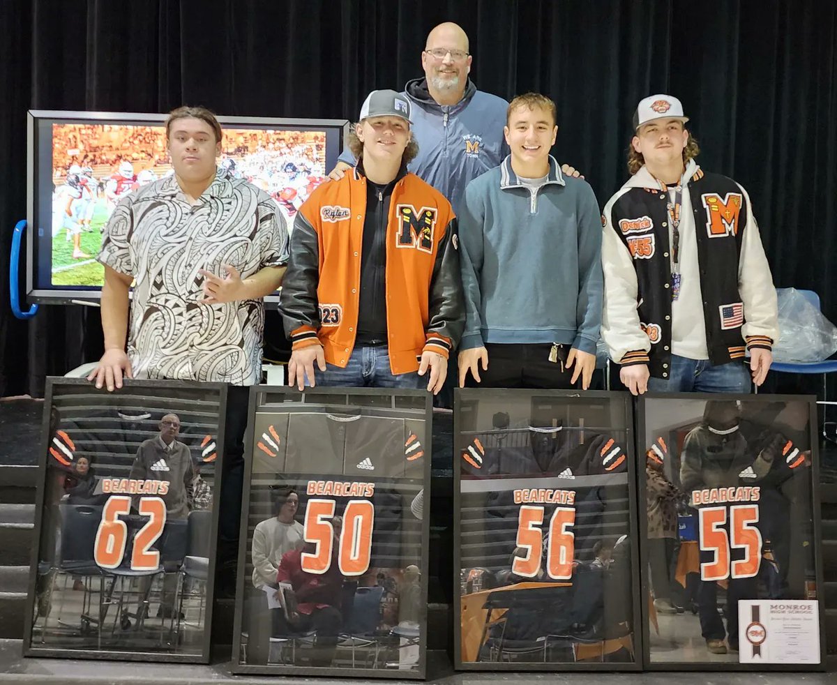 Said goodbye to my seniors tonight.
Matai, Ryland, David &amp; Derrick.....my "Big Dogs".
2x Conference Champions, 
1x League Champions, 
3A State Playoffs 
multiple All-Conference selections......not a bad legacy. PROUD of you.
Love you boys!!!
#WeAreMTown