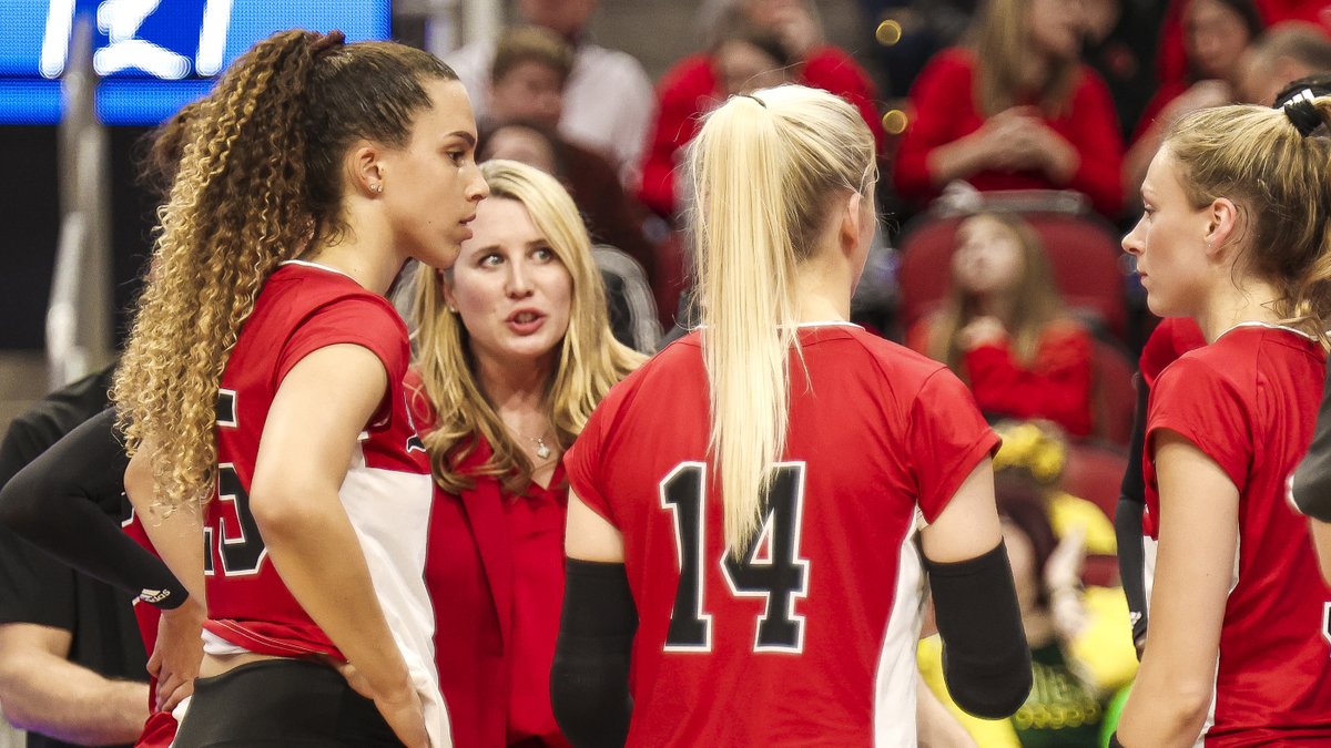 Eric Crawford on Twitter "ALL THE PHOTOS Kills, digs, hugs, tears