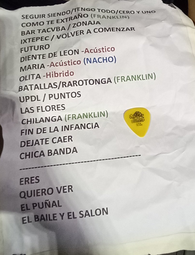 sandy_loz's tweet photo. Gracias @cafetacvba 
Su música nos conecto como pareja y hoy a 3 años de haber comenzado nuestra historia nos regalamos una noche con ustedes y ustedes nos regalaron un play list para nuestra vida... Merida 10/12/22 https://t.co/6THIWsmuzw