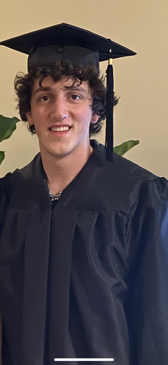 ang2bys's tweet photo. Congratulations Zachary Macia! We love you!! #CatGrad22 https://t.co/YZiFGY09j1