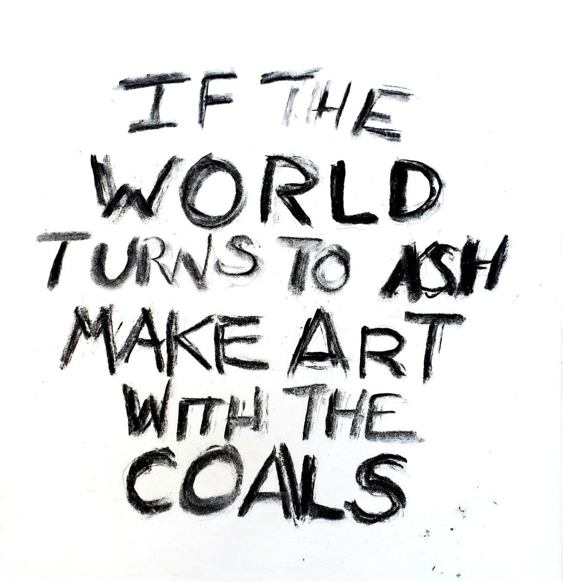 Willow D'Arcy tweet media