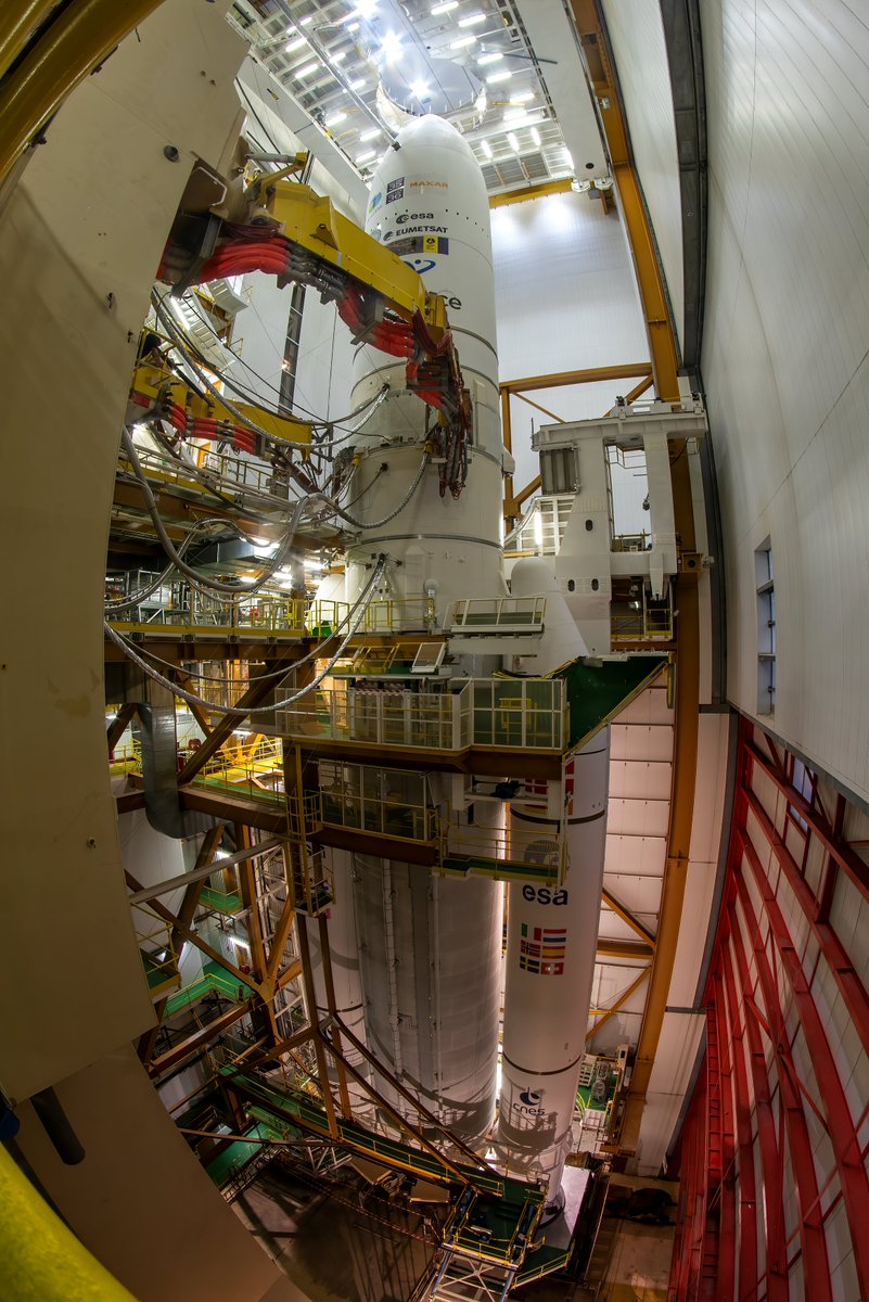 European Space Agency (@esa) on Twitter photo 📷 This is a fully stacked @Ariane5 ready for flight #VA259 with <a href="/eumetsat/">EUMETSAT</a> #MTGI1. Yesterday, <a href="/Arianespace/">Arianespace</a> gave the GO for rollout to the launchpad at <a href="/EuropeSpacePort/">Centre spatial guyanais</a> set for tomorrow, Monday, 12 December (pic: ESA-M.Pedoussaut)
More 👉esa.int/Applications/O… 📷 This is a fully stacked @Ariane5 ready for flight #VA259 with <a href="/eumetsat/">EUMETSAT</a> #MTGI1. Yesterday, <a href="/Arianespace/">Arianespace</a> gave the GO for rollout to the launchpad at <a href="/EuropeSpacePort/">Centre spatial guyanais</a> set for tomorrow, Monday, 12 December (pic: ESA-M.Pedoussaut)
More 👉esa.int/Applications/O…