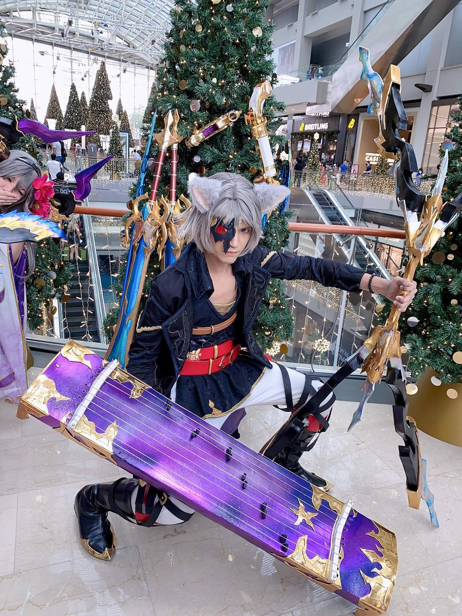 vashikk777's tweet photo. all the efforts for years and plan since 2020
finally dilivered and cos during SGComiccon 2022
Big thanks to my teammates that have faith in me to make all the weapons for team!! ขอบคุณครับ!!

#props #gbf #GranblueFantasy #SGComicCon #seox #ぐらぶる https://t.co/GKrJNVp8pe
