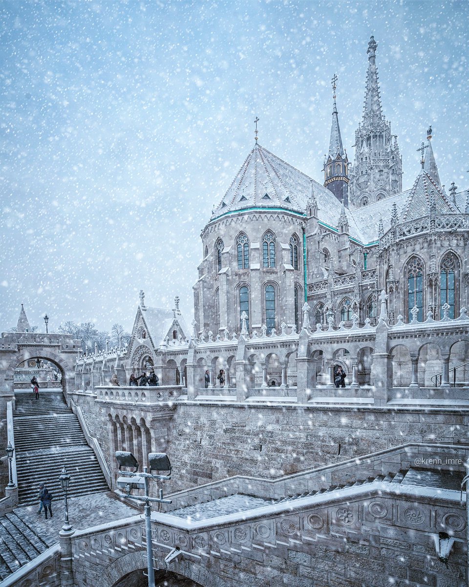 Good morning from the snowy Fisherman's bastion