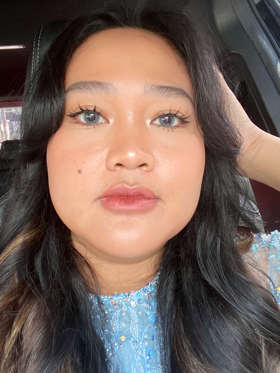 mommyzeera's tweet photo. Kondangan nyobain Anime Lashes ! Ini pake 2 model individual lashes supaya dramatis! Tutor ga nih? #animelashes #lash #eyemakeup https://t.co/VQTCBqHRs8