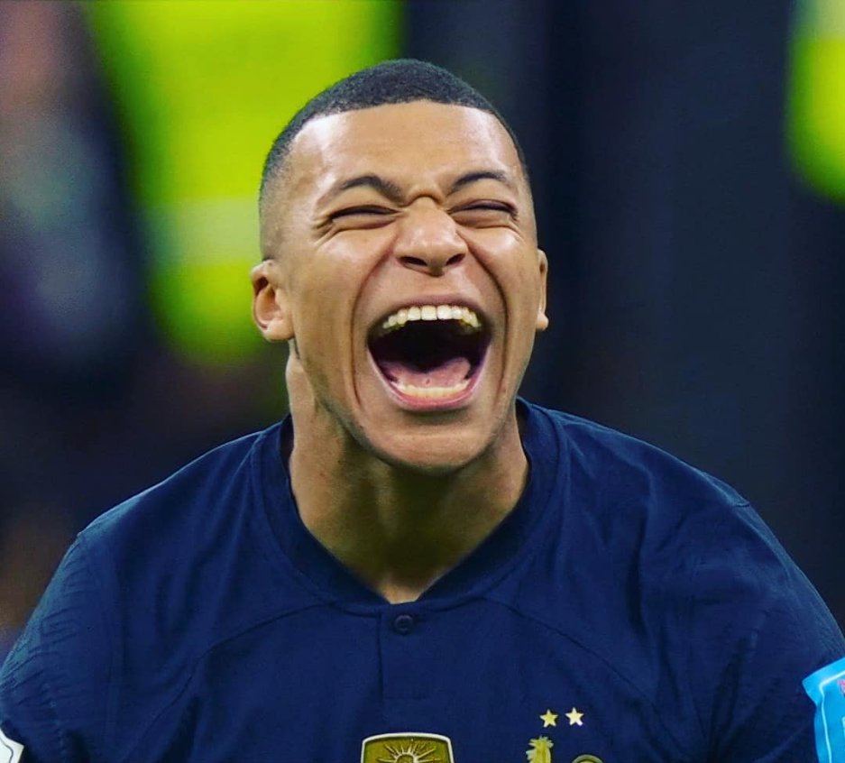 RMCsport's tweet photo. 🇫🇷 Comment ça va vous ce matin ? Plutôt pas mal, hein ? https://t.co/p211VCjhTk