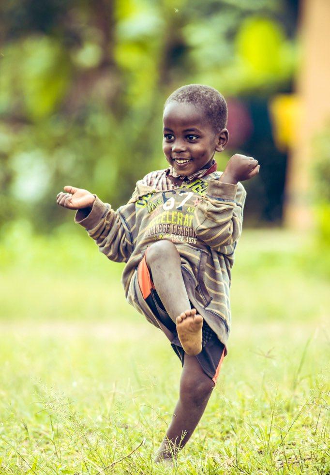 acallforallFA's tweet photo. "You can't control everything, sometimes you just need to relax and have faith that things will work out"
#ACallForAll
#humanity @ndagire_hajarah @JuliusKizito10 @105Norman @dr_kyeyune https://t.co/UaslxHfLiK