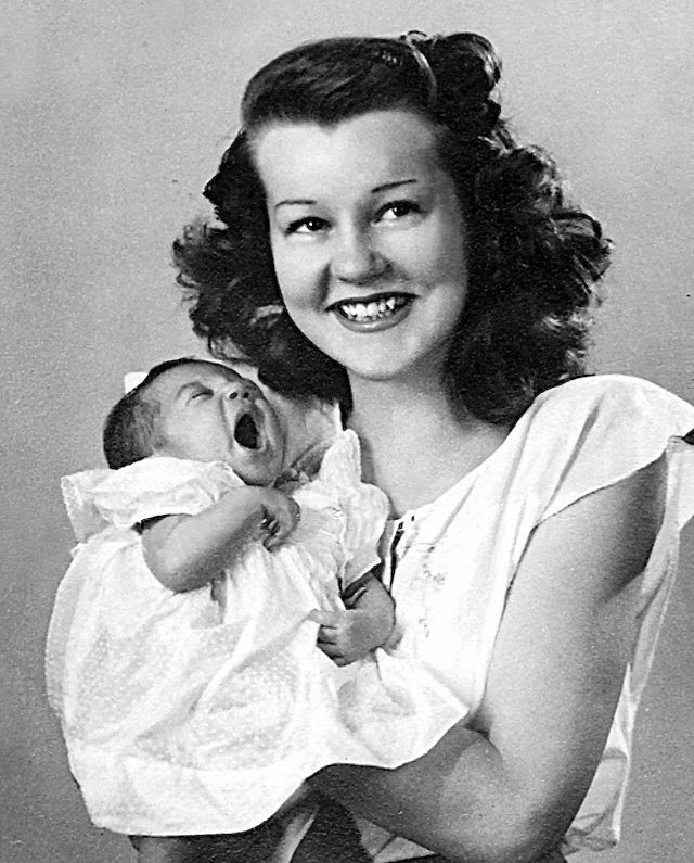 TCherUniverse's tweet photo. ♥︎ Rest In Peace. 

— @Cher has announced the death of her beloved mother, Georgia Holt, at 96. https://t.co/xt4tOYLWQx