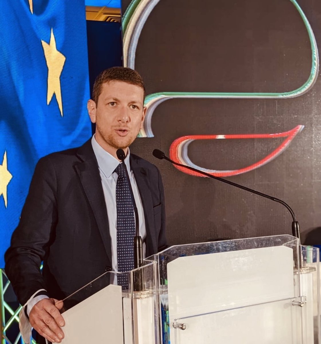 Obiettivi della Cisl Lazio per il 2023 nella disamina di Enrico Coppotelli oggi su Avvenire LazioSette.
“La Cisl Lazio,nel 2023, vuole stare al centro di un sistema che sappia reagire alle terribili crisi del nostro tempo non perdendo di vista la persona come perno della ripresa”