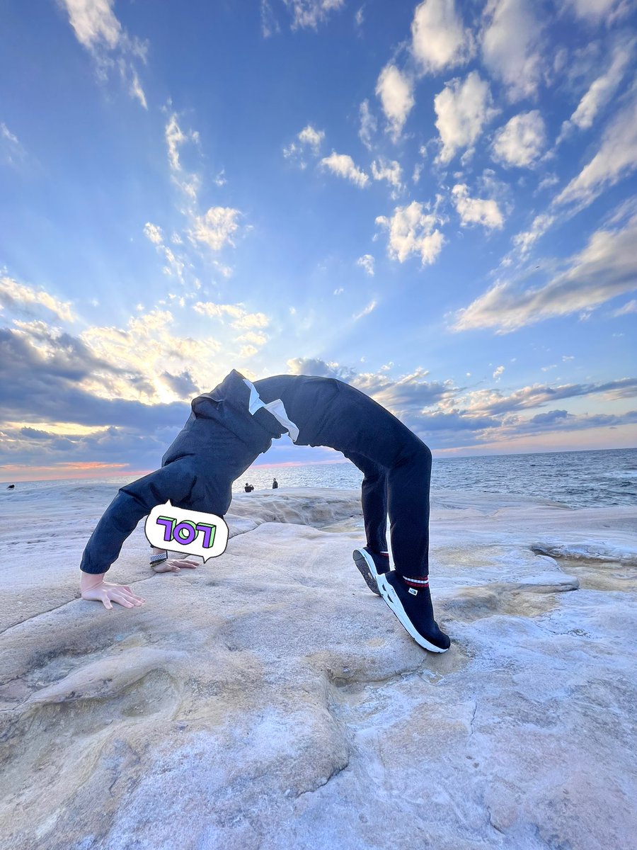 lkckyle's tweet photo. Web2 me trying to take travel photo with wheel post vs AI creative (the ai work is pretty cool🤣) https://t.co/jUtQsE0oGD