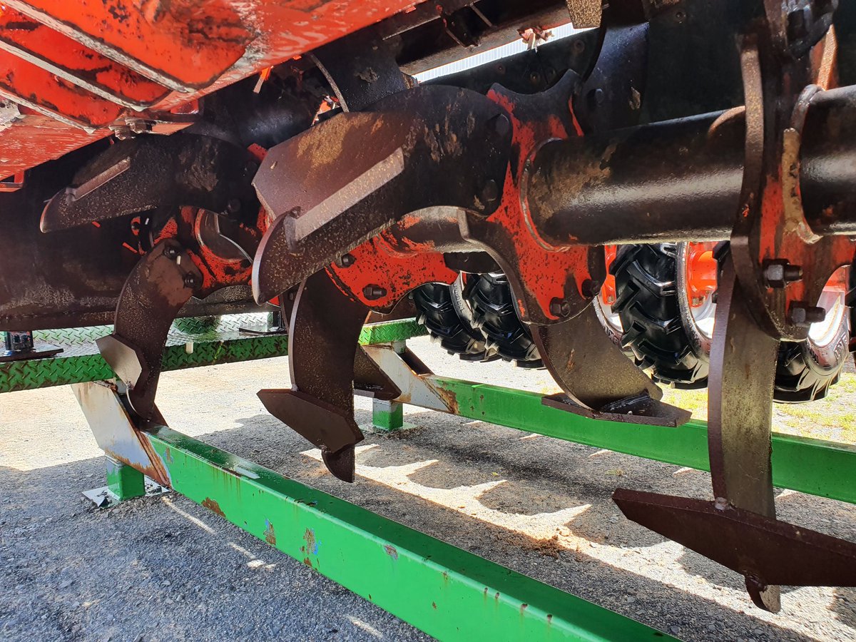 If anyone is interested we have one of our spaders for sale as its surplus to our needs.
2015 Farmax 4 metre wide $55000 +gst. Retweets appreciated.
DM for further details