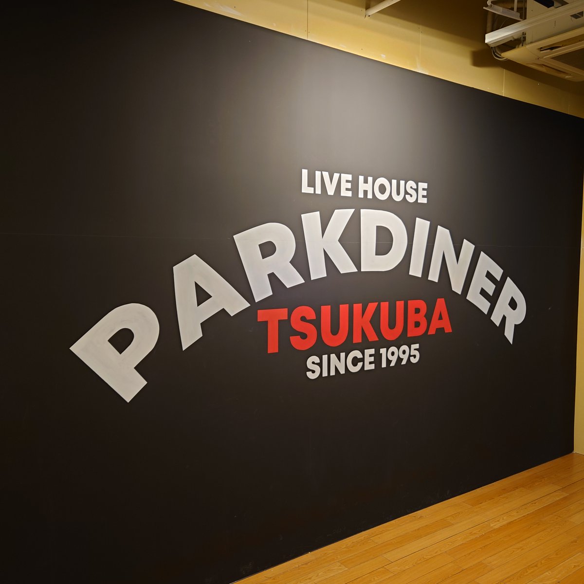 トモユキ tweet media