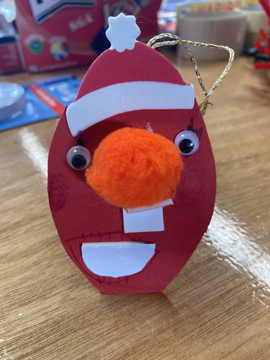 ExchangeInish's tweet image. We’re loving the Buncrana Christmas Tree festival. Follow the trail this afternoon to see the stunning trees and end up at The Exchange for Christmas crafts and refreshments #buncrana #Inishowen