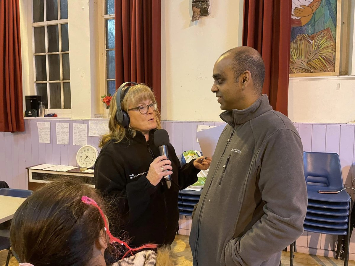 At St Mary's Grassendale with <a href="/bbcmerseyside/">BBC Merseyside</a> <a href="/helenjonesradio/">Helen Jones</a> &amp; <a href="/beezoradio/">Paul Beesley</a> talking LIVE about L19 Who Let The Dads Out? <a href="/dadsout/">Who Let The Dads Out?</a> St Mary's Woodlands Project, Community Composting &amp; Cressington Wombles! Keep listening as lots going on at St Mary's #community #busy <a href="/richramsaran/">#HelloMyNameIsRicRam</a>