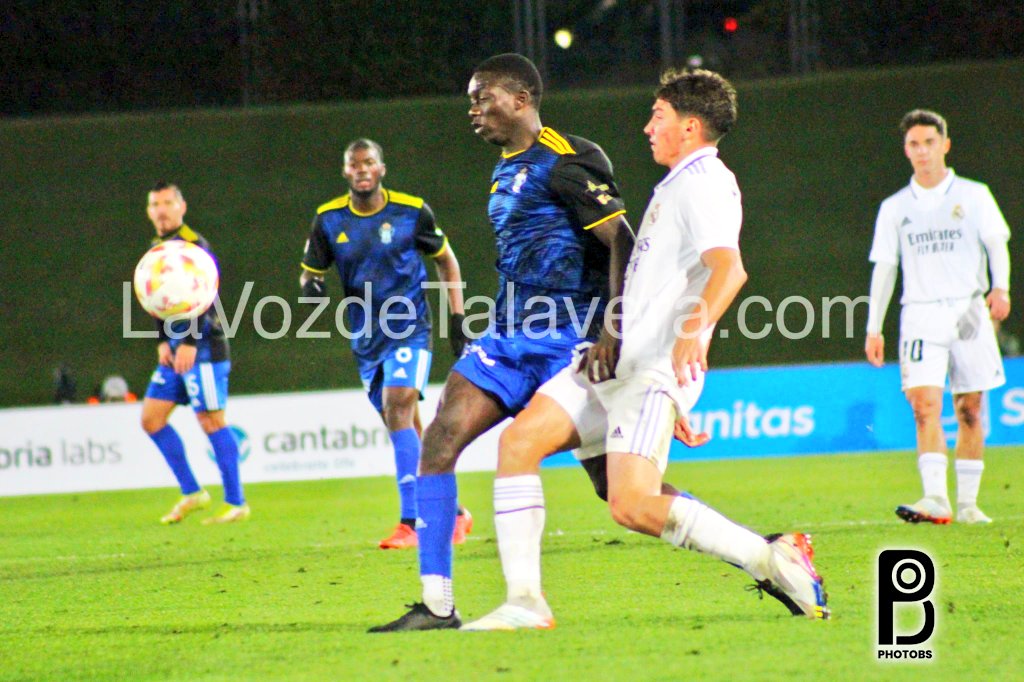 Photobs1's tweet photo. @lafabricacrm VS @CFTalavera más información sobre el partido en @lavozdetalavera 🗞️🔝📷

https://t.co/YmK0WL1Q0X https://t.co/PanPDxnLTz