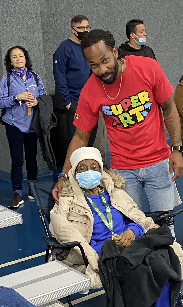 AOs_FlightSkool's tweet photo. This isn’t a good bye. It’s a see you later. I will truly miss you. I love you granny. Watch over me. https://t.co/ZvdYBXkf5R
