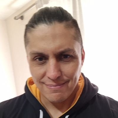 piku25's tweet photo. @HectorCantu_ @crespo4_sole @jerofreixas No discutan mas con la señora , debe tener cosas que hacer https://t.co/KEdDejwB8c