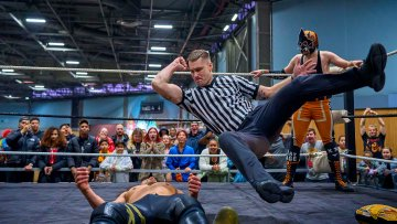 global_catch's tweet photo. [Résultats] @AtlasWrestlingC x @ParisManga 🇫🇷

Show n°2 : 

-@CJWest_  &amp; @Kurothekidd  bat @StanCorey_HMW  &amp; @falcoheadhunter 

-Match pour le titre OTT (Over the Top Wrestling) – @OmariM4x2 © bat @RavageCatchFr , @TheBuck243 , @RSLeVisionnaire , @Aigleblanclucha https://t.co/pEQ1CORWuV