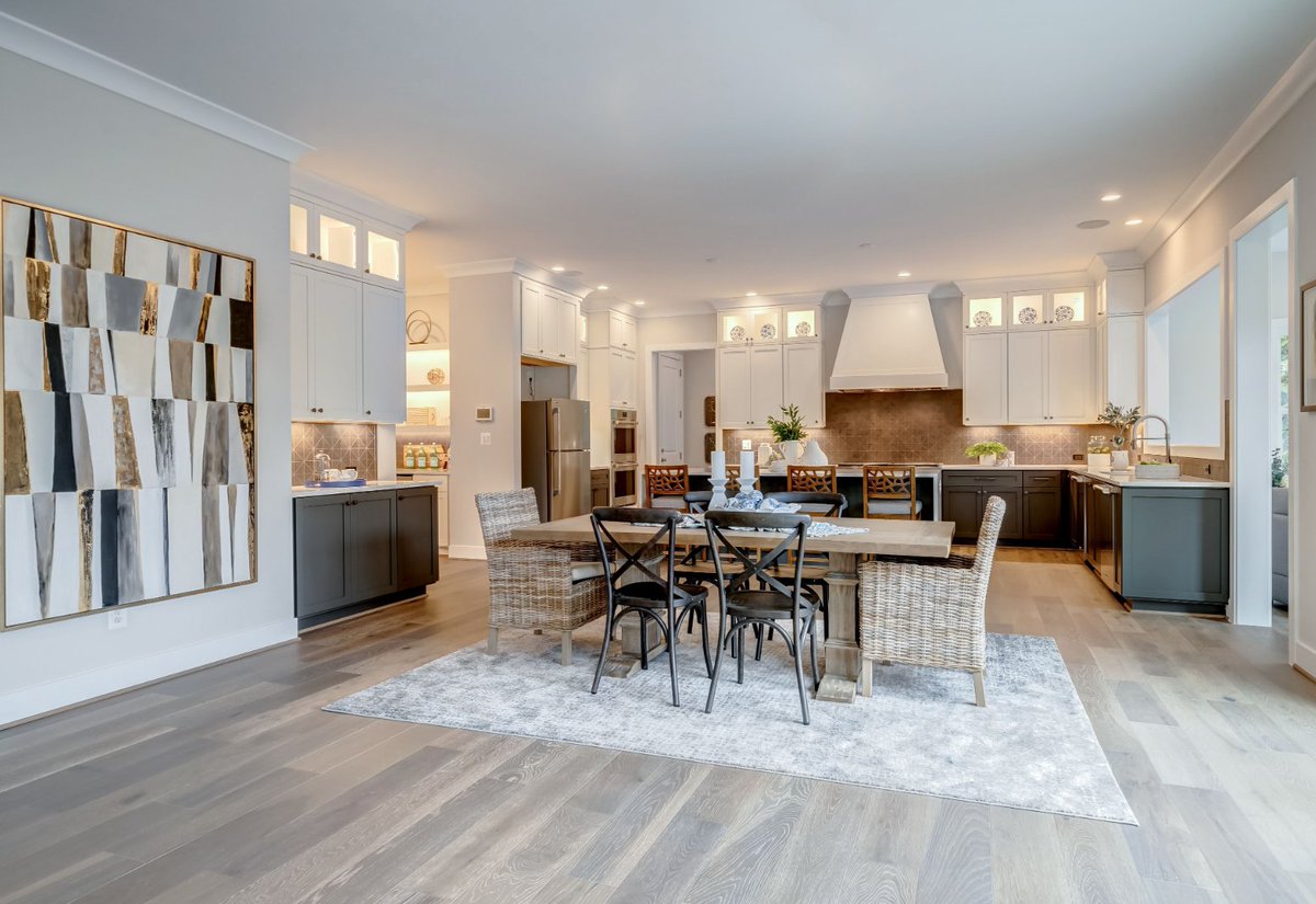 gulickgroup's tweet photo. Make your new home sweet home in the new year with us. Visit our website at https://t.co/tr0BJ5RzxI and contact our team to get started.
.
#GulickGroup #LuxuryLiving #NewHomes #NorthernVARealEstate #NorthernVAHomes #TheDifferenceIsInTheDetails #NorthernVA #RealEstate https://t.co/NTS8E5toLm