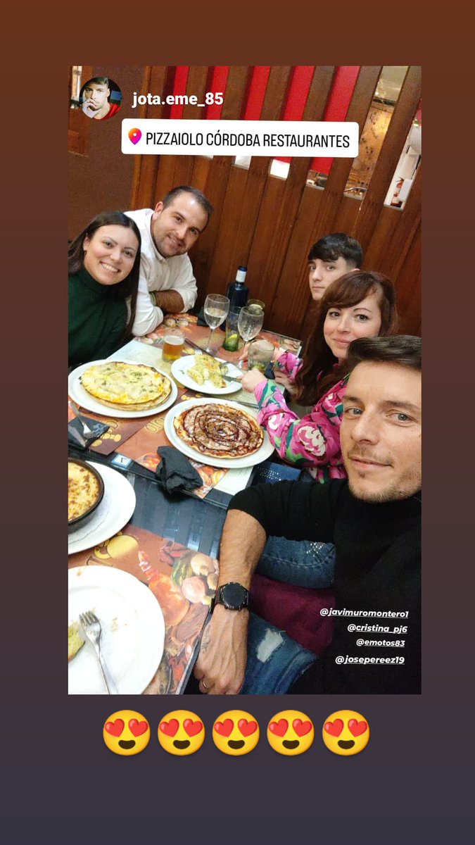 JavierMuroMonte's tweet photo. El tesoro que guarda la vida!! #amigos https://t.co/2bOhZRb1Sp