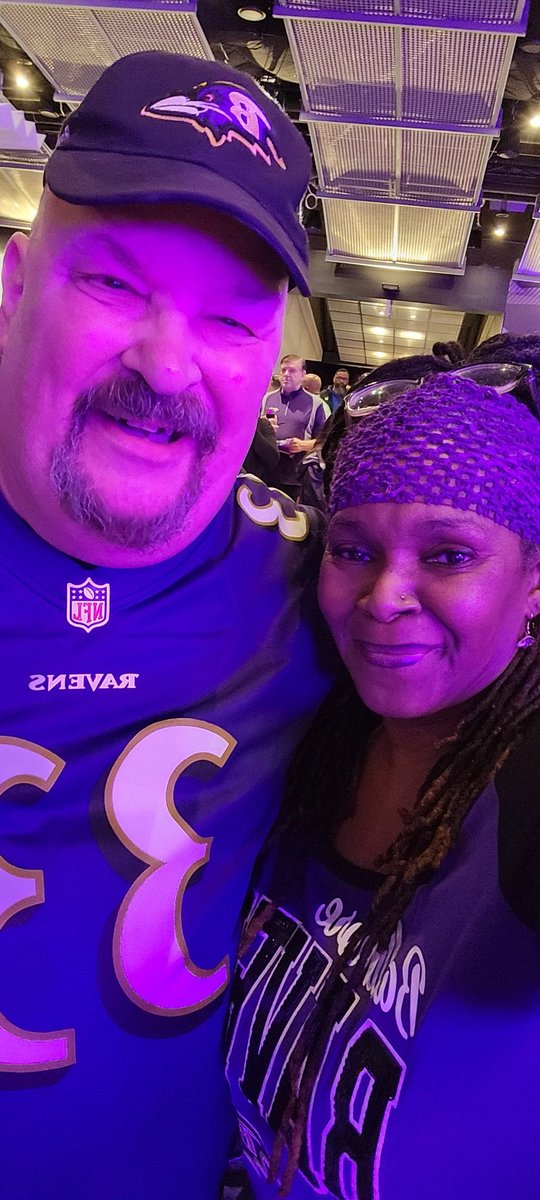 MommaNea's tweet photo. Good morning beloveds ๐ค Its Game Day! Im channeling my inner #FanDan Lets Go R A V E N S! #RavensFlock #BALvsPIT ๐๐ค๐๐ค๐ #WJZ #Ravenet4Life ๐ฏ๐ช๐พ https://t.co/6VMqRtVFpt