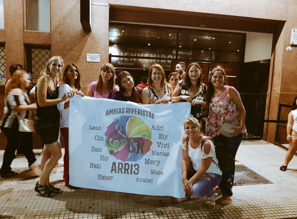 CooperAvila's tweet photo. Las Amigas Riveristas hoy cumplimos 5 años! Gracias  @_CarlosRivera porque por vos somos este maravilloso grupo de amigas, guerreras de la vida. Besos al cielo para Ester y Mariana siempre en nuestros 💕 
#UnTourATodasPartes allí estaremos. https://t.co/gUTQ7hbllx