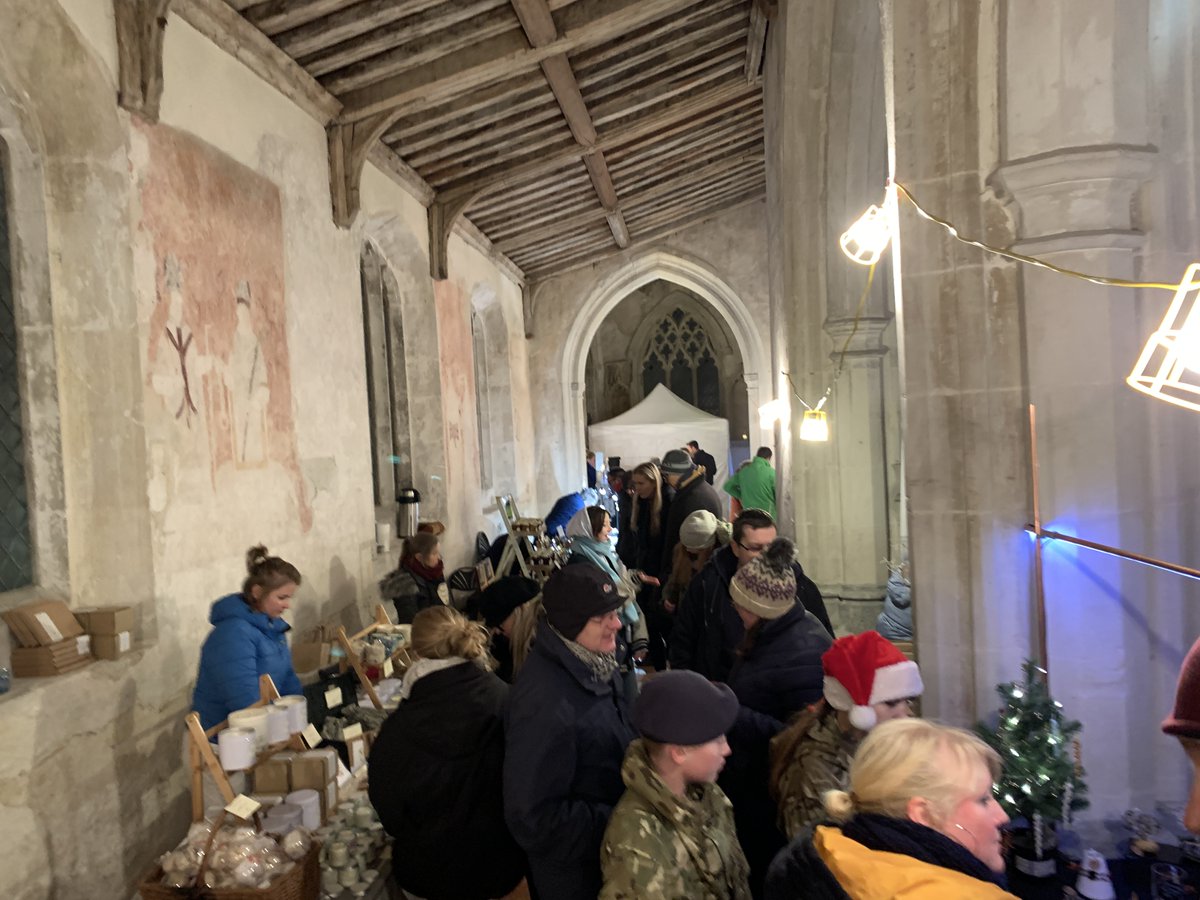 AdventMarket's tweet photo. Thanks to all our wonderful stall holders and customers. This really was a memorable market, the first in 3 years. Lots of Glühwein and hog roast, gifts galore, Santa and the raffle, the prizes from which have all found a home. https://t.co/JfntVGAMVF