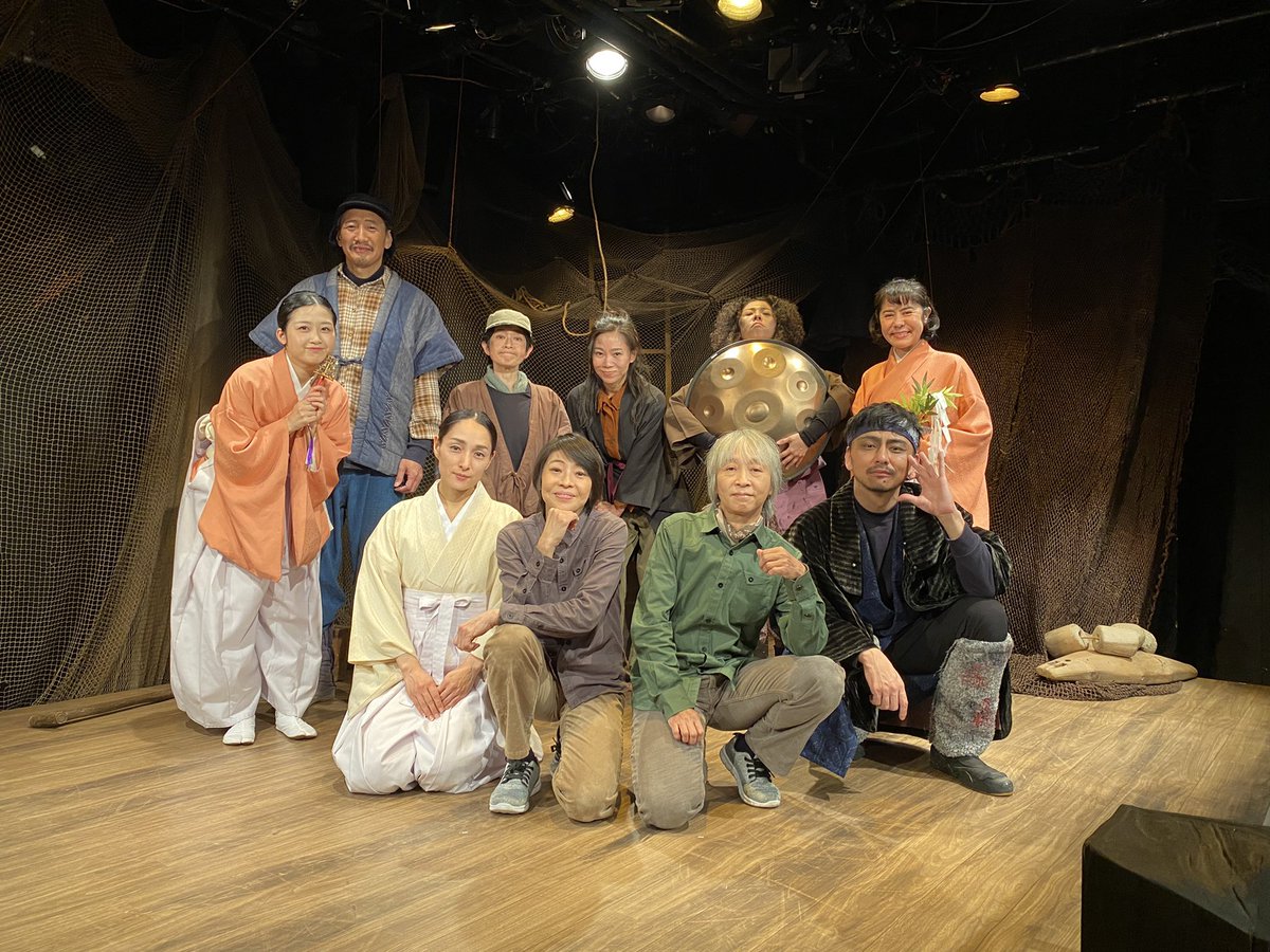 #夜おれ　全8公演
無事に終演後いたしました！

沢山のご来場、ご声援、誠に誠にありがとうございました！！！

これからも、#ZOROMEHA企画 は、
#清水邦夫 作品を追求していきたいと思います。

↓キャスト集合写真