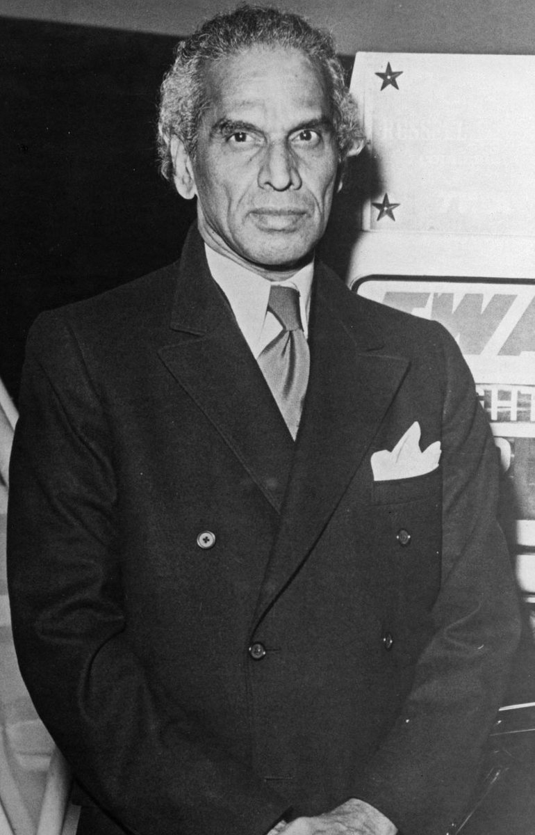 keralavarma's tweet photo. #COCHIN, #MOUNTBATTEN, #NEHRU & KRISHNA #MENON
-
We all know Lord Mountbatten and Jawaharlal Nehru. Many would know V.K #KrishnaMenon, and at least some would have heard about the...
+ https://t.co/MncA234aFi
