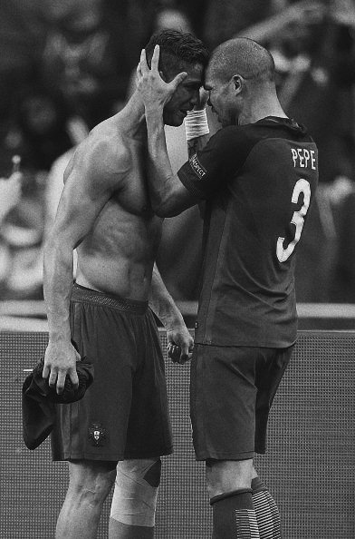 TimelineCR7's tweet photo. Legends of the game. ❤️ https://t.co/FHMvAq8q2H