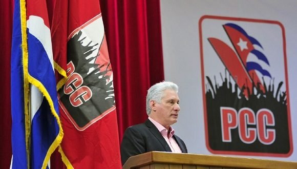 Como expresó <a href="/DiazCanelB/">Miguel Díaz-Canel Bermúdez</a> en las conclusiones del #VPlenoCC "Ser la fuerza dirigente del sistema político entraña la enorme e insustituible auto responsabilidad del <a href="/PartidoPCC/">Partido Comunista de Cuba</a> para hacer que el trabajo sea más efectivo en la medida que favorezca el empoderamiento popular (...)"