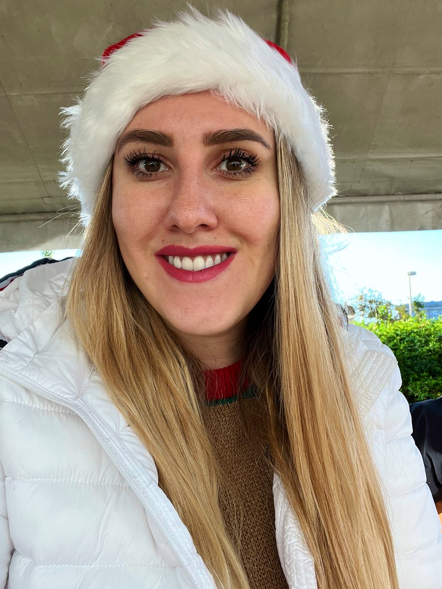 IvonneDelosRios's tweet photo. Dormingo… en la chambing desde tempranito ♥️🙌🏼
#thesantarun https://t.co/UOtnnUSFio