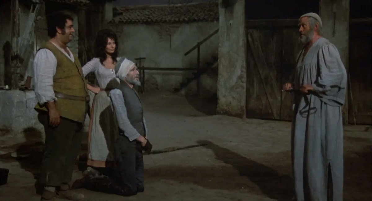 aresluoga's tweet photo. 50 years ago today, the film adaptation of the Broadway musical #ManOfLaMancha, directed by #ArthurHiller, with a screenplay written by the musical's author #DaleWasserman, and starring #PeterOToole, #SophiaLoren, and #JamesCoco, opened to mixed reviews in US theaters. https://t.co/cMtPm3rjdb