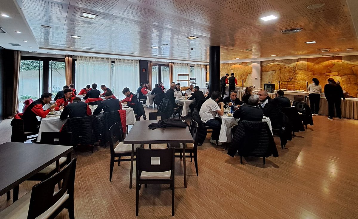 Club Deportivo Laredo tweet media