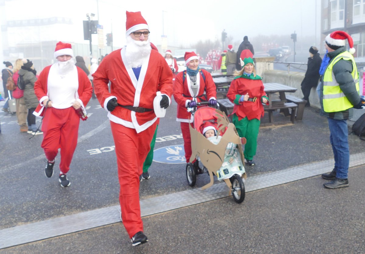 A very cold and foggy Santa run this morning but the smiles and efforts made up for it , well done to everyone for raising money for the Pilgrims Hospice x . #pilgrimshospice #SantaRun #margate