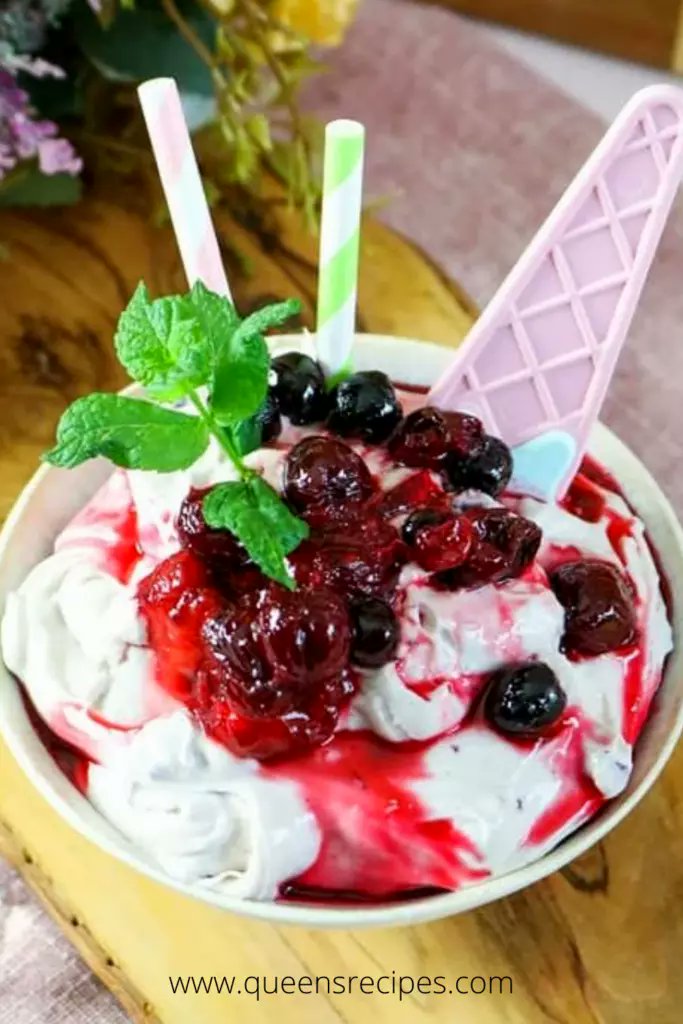 QueensRecipes's tweet photo. It’s a delicious Blueberries ice cream recipe that makes it the perfect spring or summer dessert. 😘👌🍨
Recipe: https://t.co/47LGNajjIe

#QueensRecipes #Blueberry #forest #delicioso #delicious #Food https://t.co/eclv5mBMFI