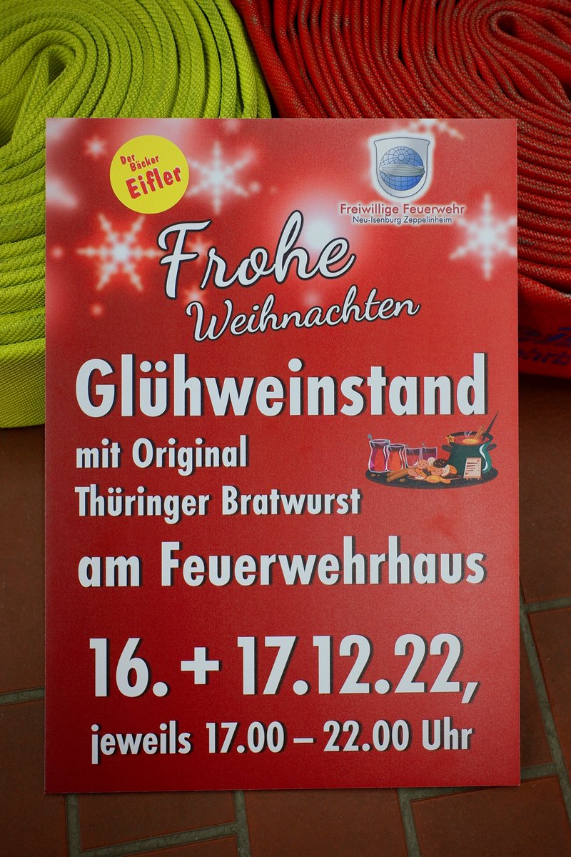 ffniz's tweet photo. Weihnachtsstand (Glühweinstand) bei der Feuerwehr Zeppelinheim am Fr. 16.12. und am Sa. 17.12.22, jeweils von 17.00 Uhr bis 22.00 Uhr beim Feuerwehrhaus N.-I. Zeppelinheim, Lange Schneise 1, 63263 N.-I. Zeppelinheim – Wir freuen uns! https://t.co/TwNAu3e7IL