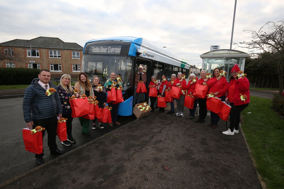 StagecoachWScot's tweet photo. #TeddyBearExpress makes its' way to @Nightbeforechr1 HQ with a special delivery ๐ป๐ฅฐ The amazing team of elves sort and pack 'Red Bags of Joy' for families in need ๐They're forever on the nice list! Read more here ๐๐ป https://t.co/k0L0pAhqEH #GiftOfGiving #NB4CC #BagsOfJoy https://t.co/jVRWcdFuiR
