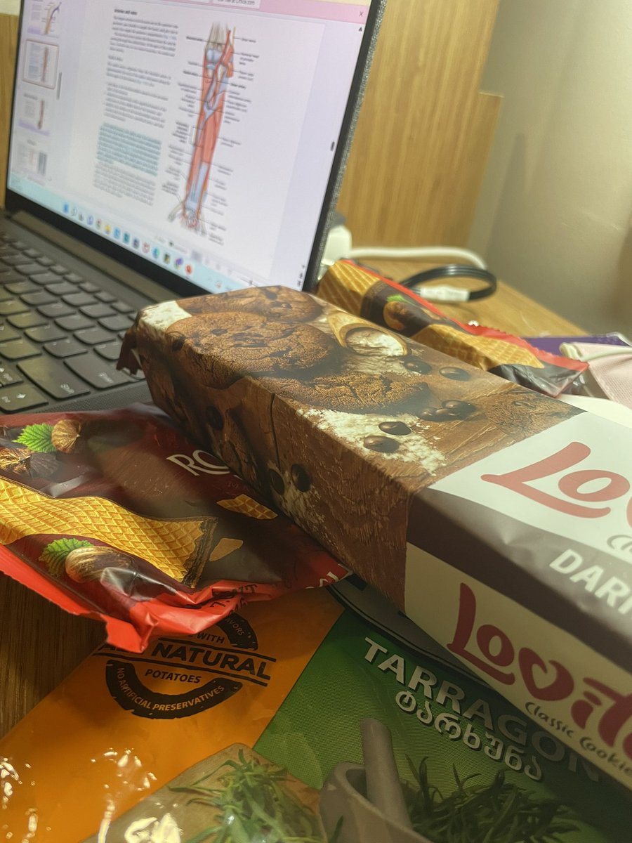 Dmsh2306's tweet photo. When youโve your anatomy exam and you canโt cook ๐ญ๐ข๐ฅน
P.S: pray for my exams, I hope i do the best, not mine but the best ๐ค
#medicalschool #MDprogram #MedStudentTwitter https://t.co/vL3RyNfxjG