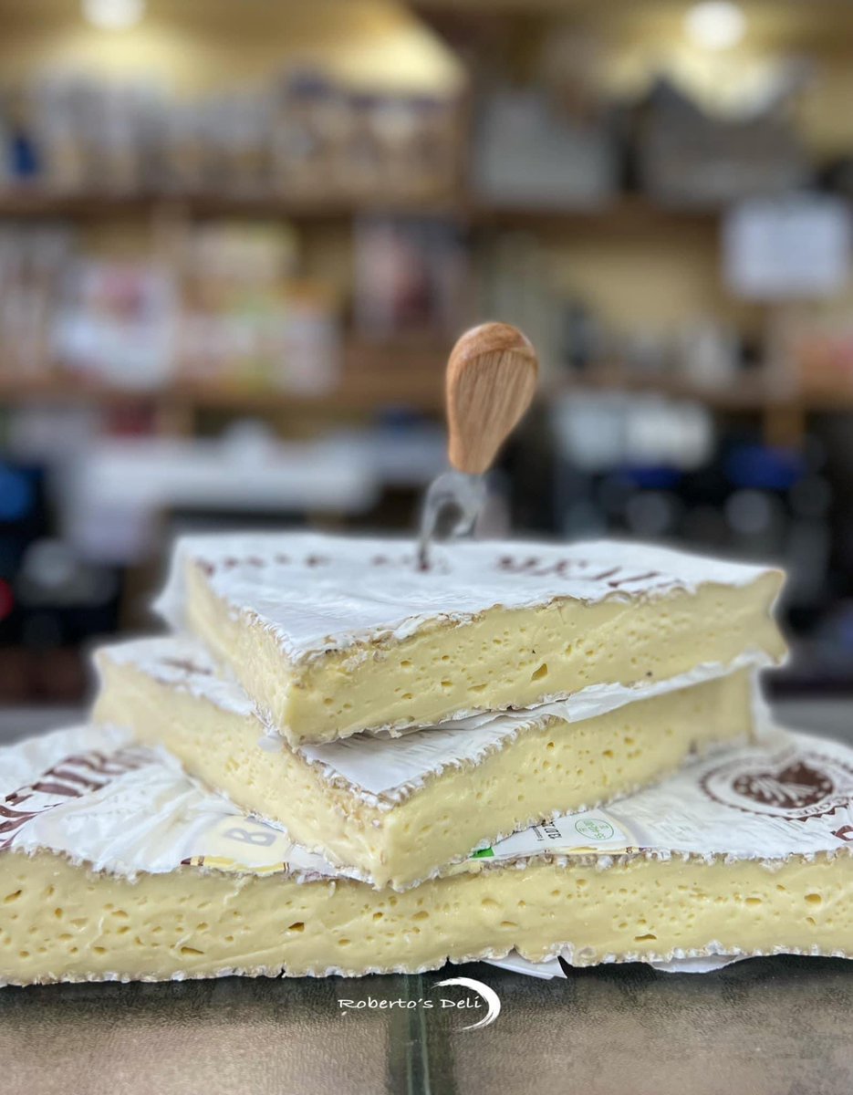 RobertosDeli1's tweet photo. Sale Promotion 15% off on :
Brie de Meaux & Cropwell Bishop Blue Stilton
Limited Stock Available
#besocialcambridge
#cambridgemarketsquare #cheeseshop #stneots #englishcheese #shoplocal #wineshop #Delishop #coffeeshop #bluestilton #briedemeaux #salepromotion https://t.co/NimK0WFLYU