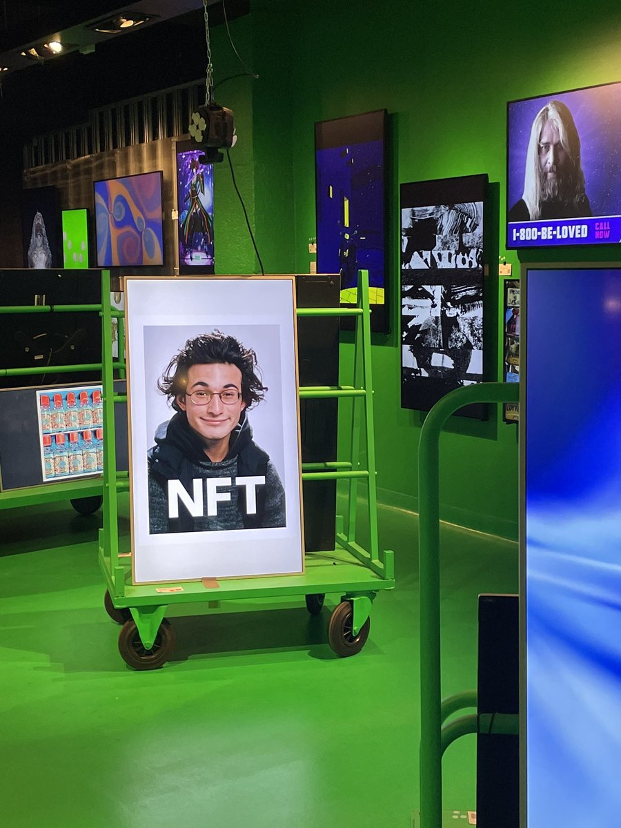 louispaulcaron's tweet image. Last day for #OpenScreen ! 
Thank you @NFTFactoryParis for making this great show 🙌🔥

@BnoiitC @cecinestpasleo @bygrida @touky333 @horomox @JeromeParessant @CryptoClayArt @weWeLockLove @x_mvf_x @albertinmeunier @laurentCastell @superultrart @NFAST_hypercars @PopeyePuzzle