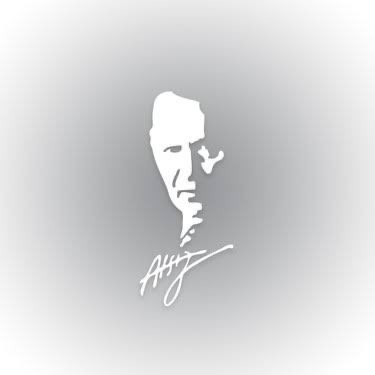 OdabasAli's tweet photo. "Bazı konular vardır ki onlar asla şakaya gelmez. Bayrakla alay edemezsin, millî tarihle eğlenemezsin, Kuran'ı mizah konusu yapamazsın. Bunlar millî mukaddesattandır. Millî mukaddesatı olmayan millet; millet değil hayvan sürüsüdür." 

Vaktiyle bir ATSIZ varmış.!
Var olsun.! https://t.co/uQcavJ2SRP