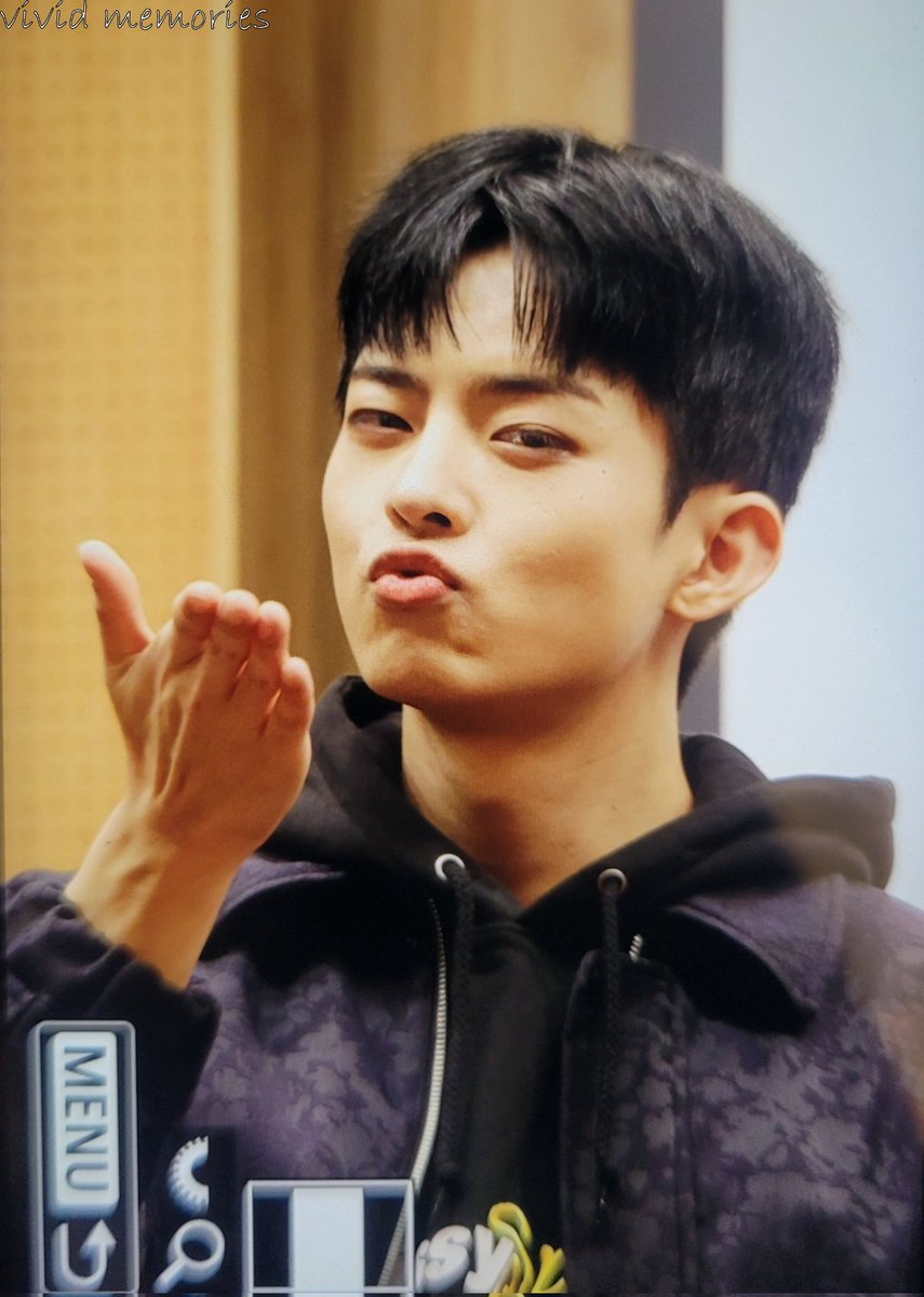 221211 빅톤 사운드웨이브 대면 팬싸인회 Preview

😘😘😘

#수빈 #정수빈
#SUBIN #JUNGSUBIN   
#빅톤   #VICTON
#Choice #Virus #바이러스