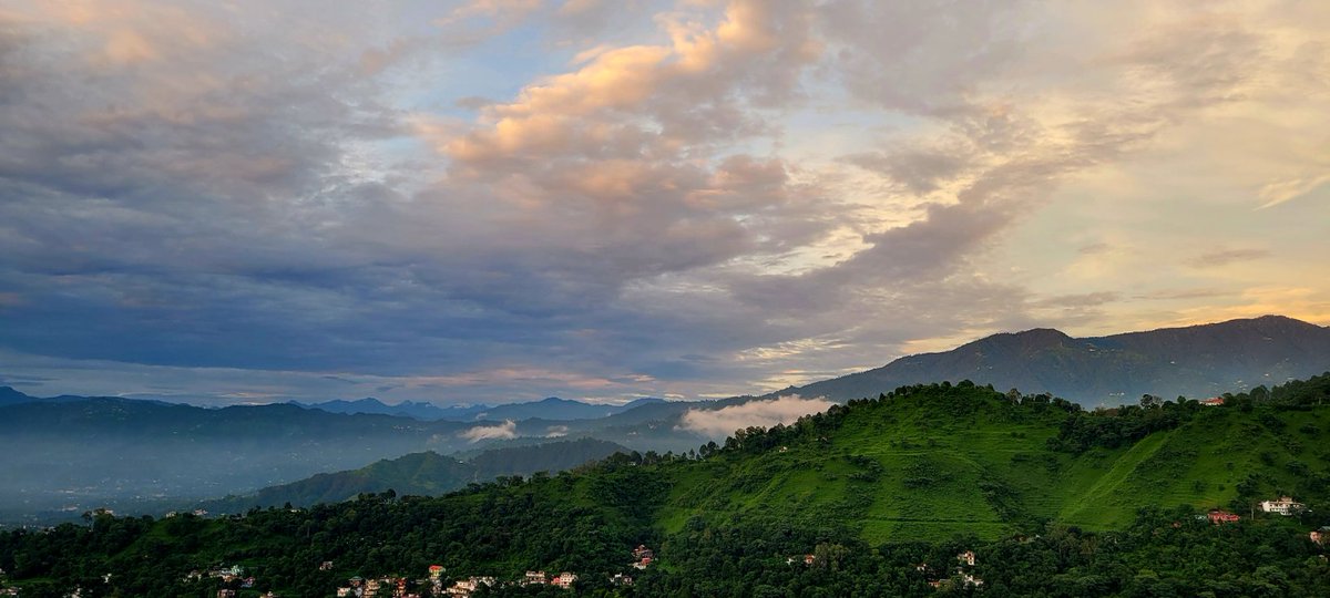 ManishaKukreti3's tweet photo. #InternationalMountainDay2022 #Himalayas #HimachalPradesh https://t.co/yYnVqtt042