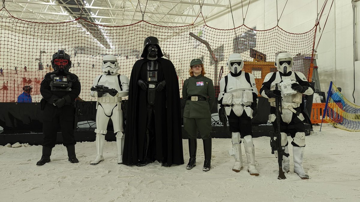 CandlelightersT's tweet photo. #SupporterSunday 💕 Today we're saying a huge thank you to our friends at @sentinelsquaduk. Sentinel Squad is a Star Wars costume group raising money for various charitable causes. This year, they're supporting the families of children with cancer, raising for Candlelighters. 🌟 https://t.co/g73U2khOp5