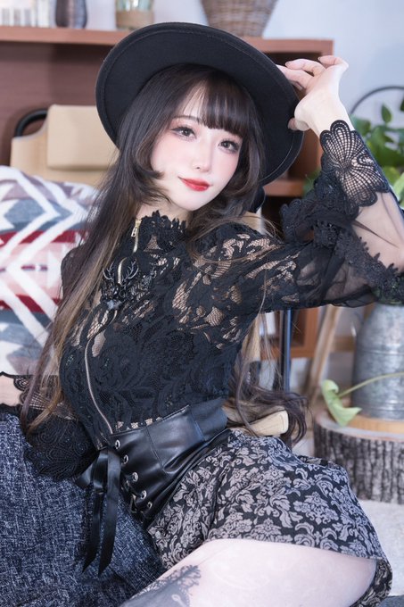 コスプレイヤーしろさきのTwitter画像16